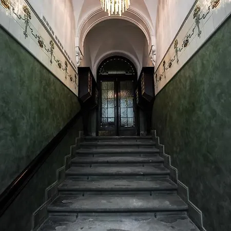 Cozy In The Quiet Center Of Apartamento Riga