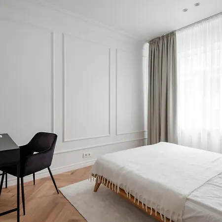 Apartamento Cozy In The Quiet Center Of *