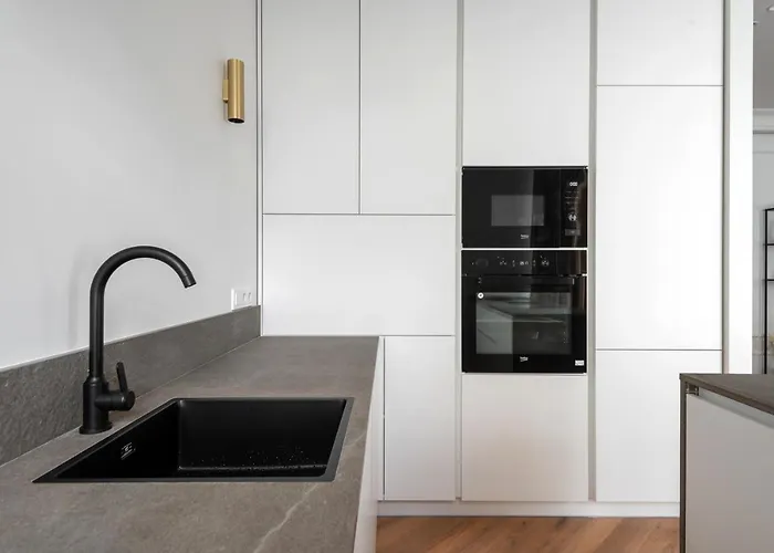 公寓 Cozy In The Quiet Center Of *